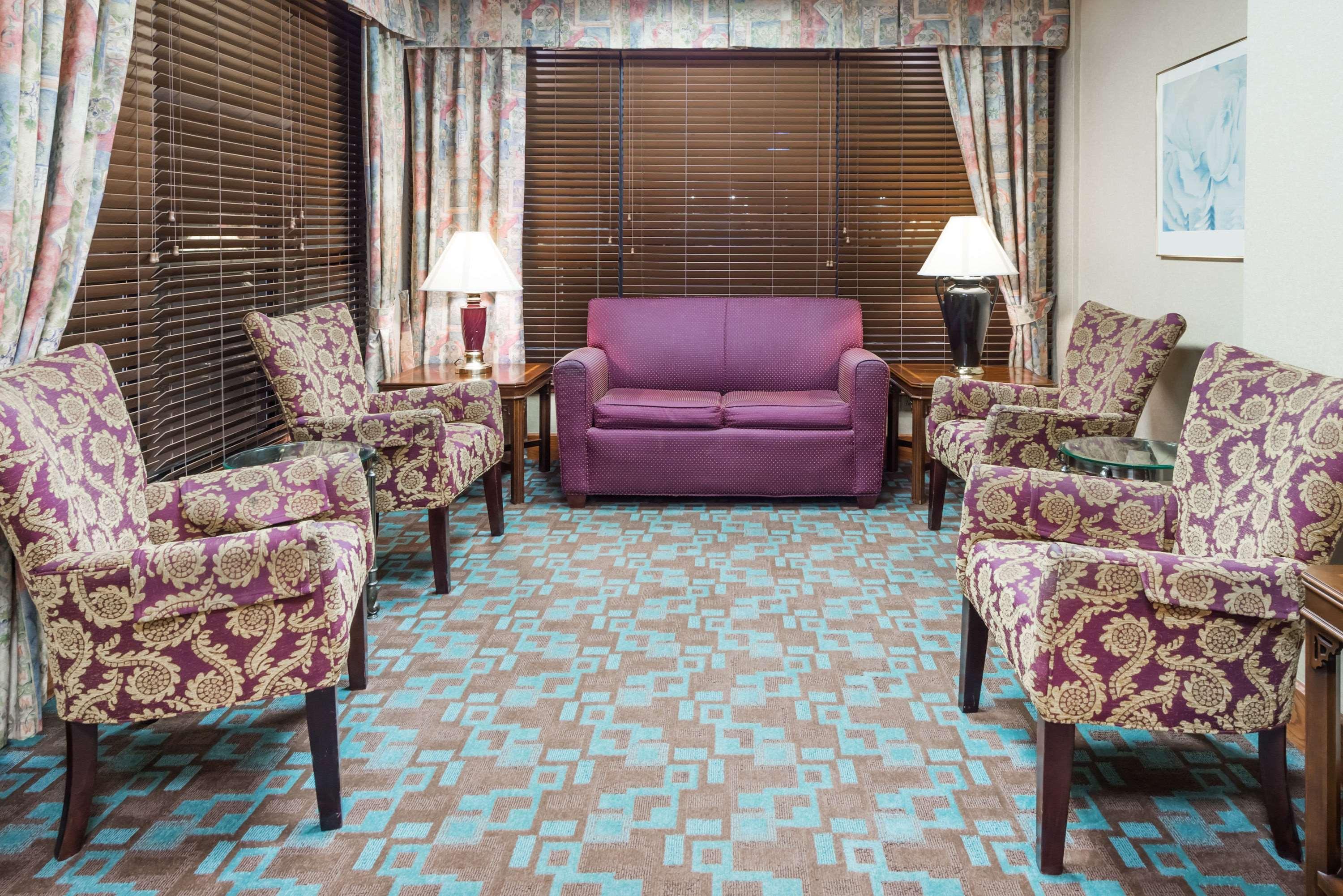 Baymont By Wyndham Clarksville Northeast Exterior photo